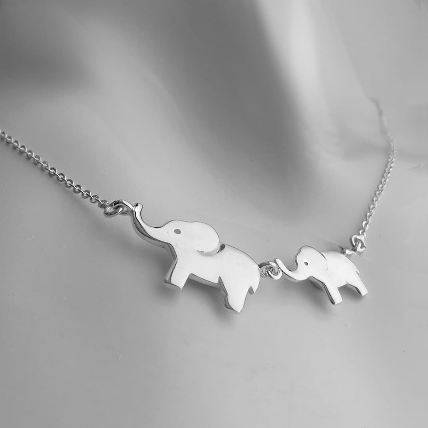 Offers Elephant necklace