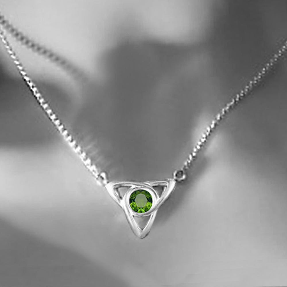 Sterling silver hot sale peridot pendant