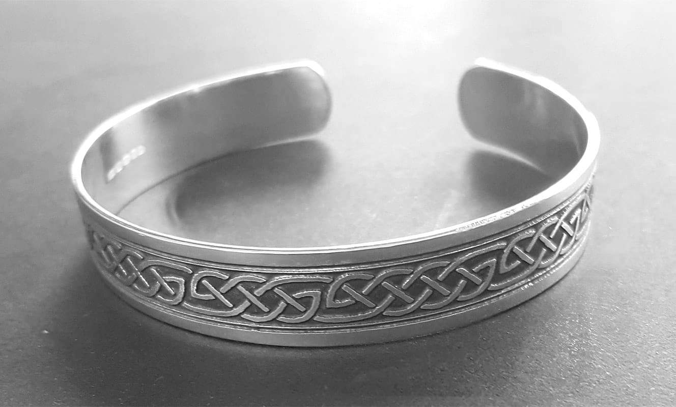 Petite Sized Celtic Braided Silver Plated Bracelet | The British Craft House