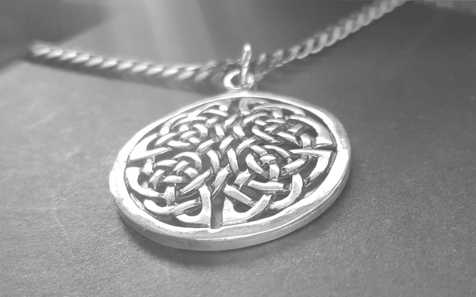 Mens celtic deals knot necklace